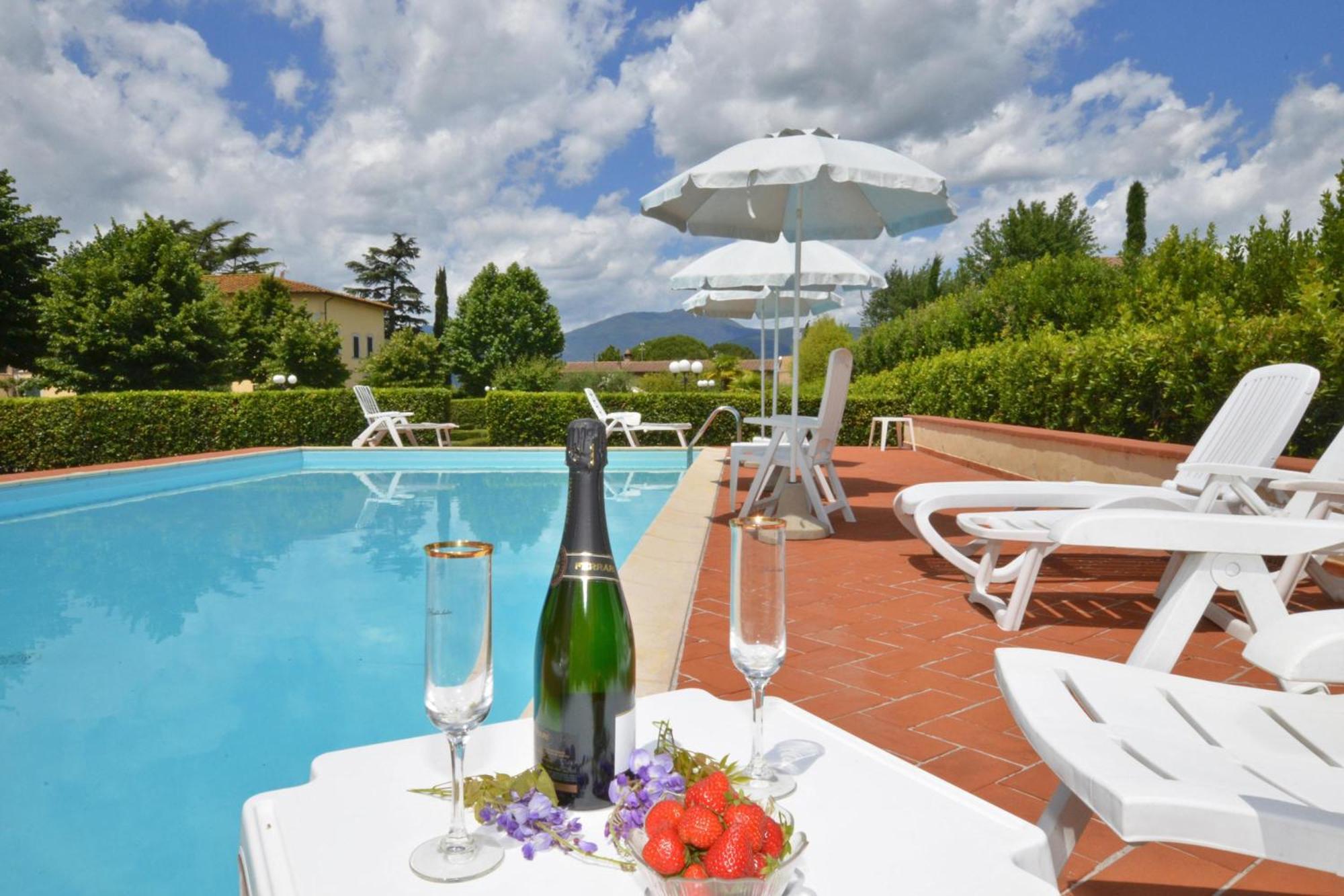 Tenuta Santa Colomba - Happy Rentals Bientina Exteriör bild